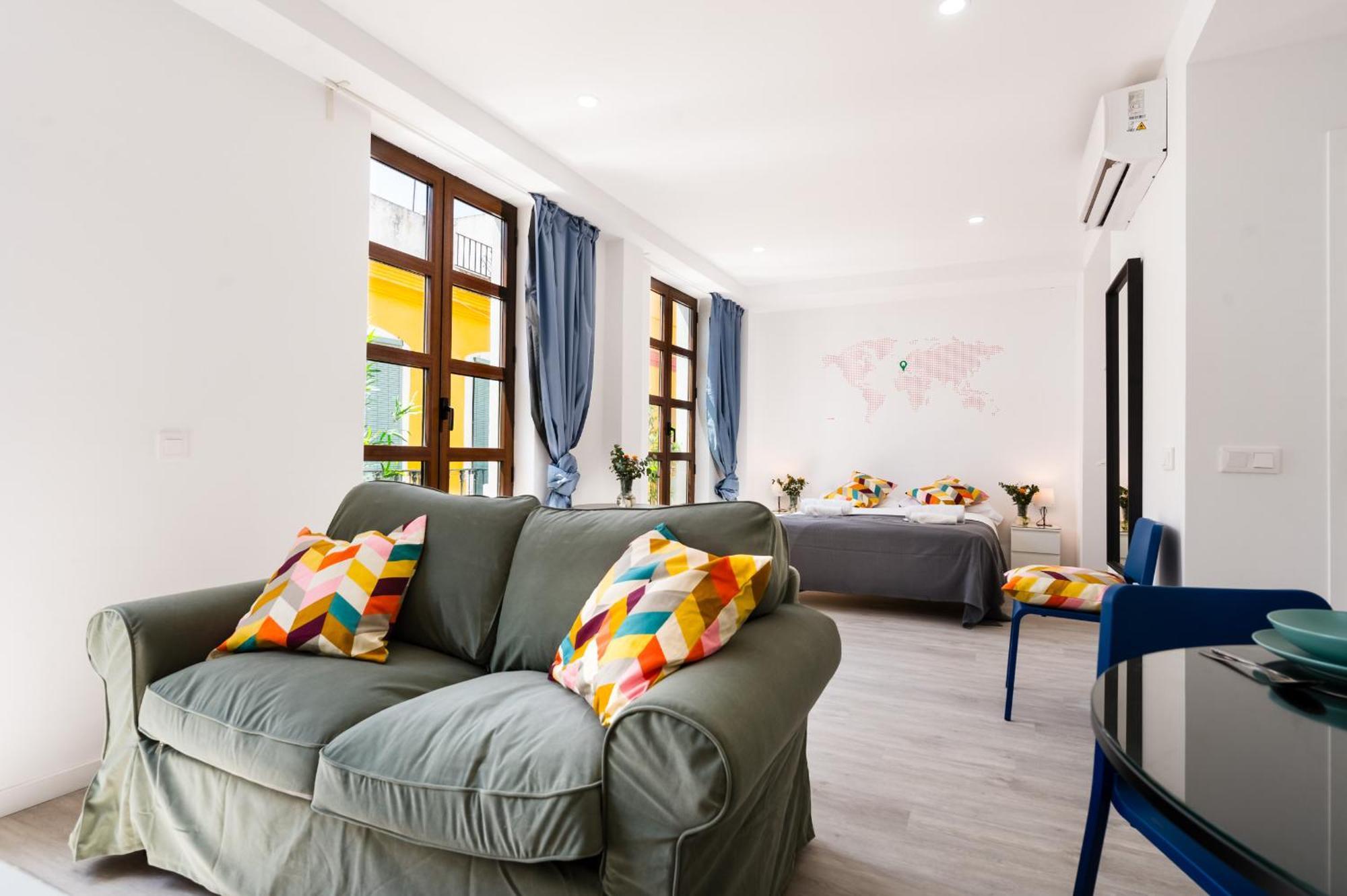 Ferienwohnung Anfitrion Triana 1 Sevilla Exterior foto